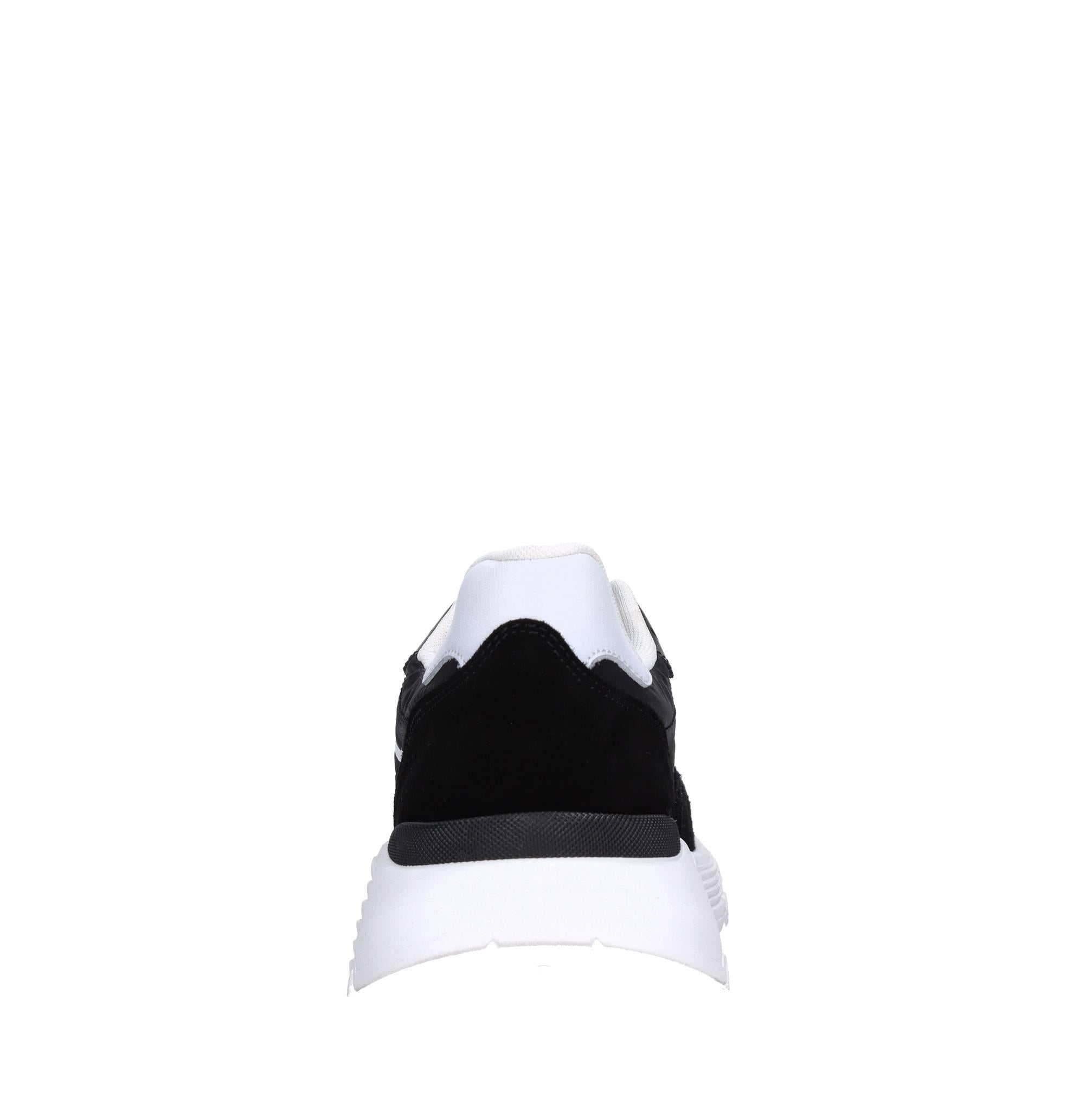 Sneakers in tessuto e camoscio 
