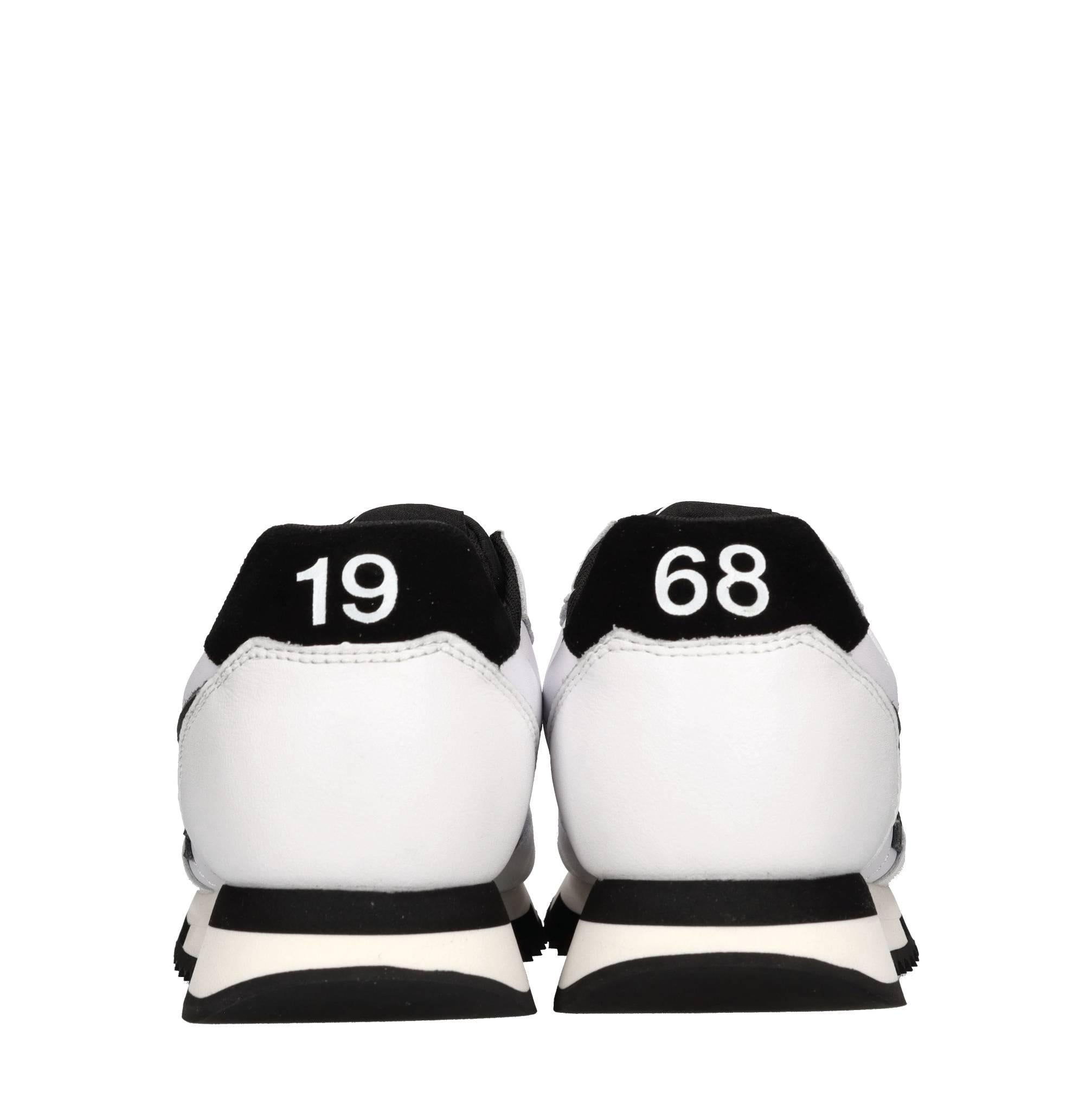 Sneakers in pelle ed ecopelle 