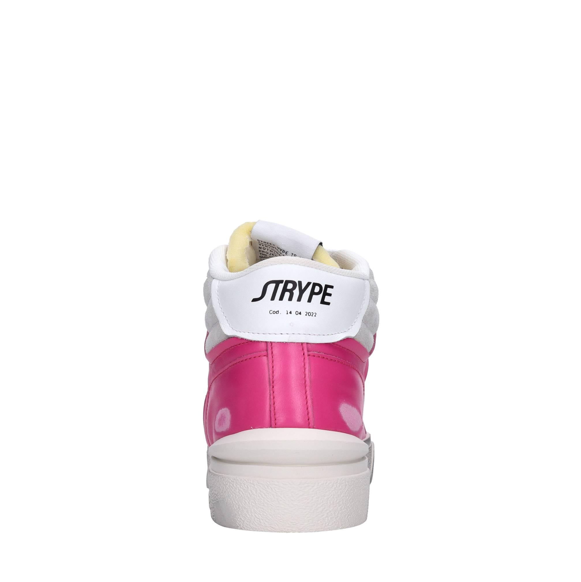 Sneakers in pelle e tessuto 