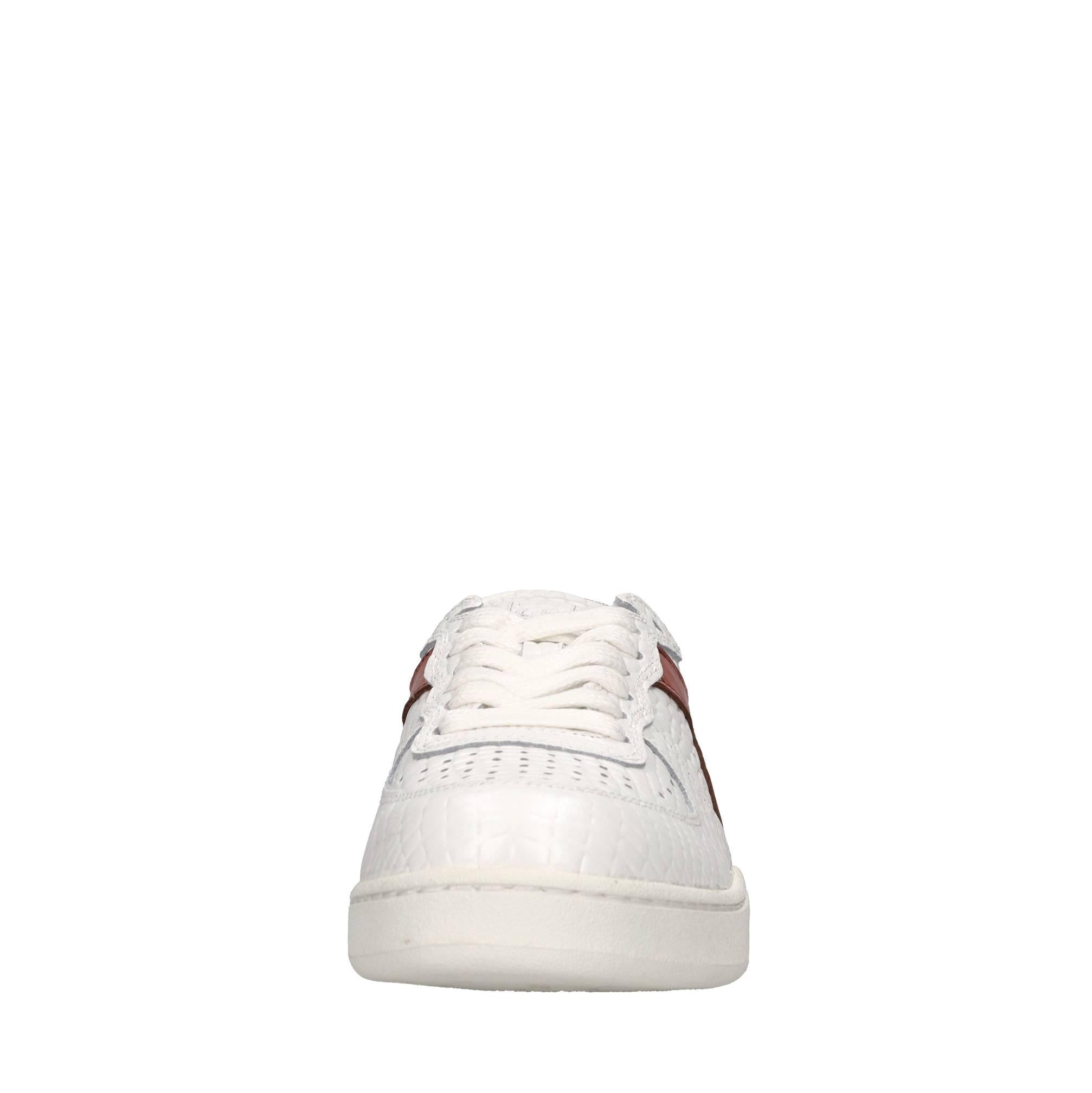 Sneakers in pelle 