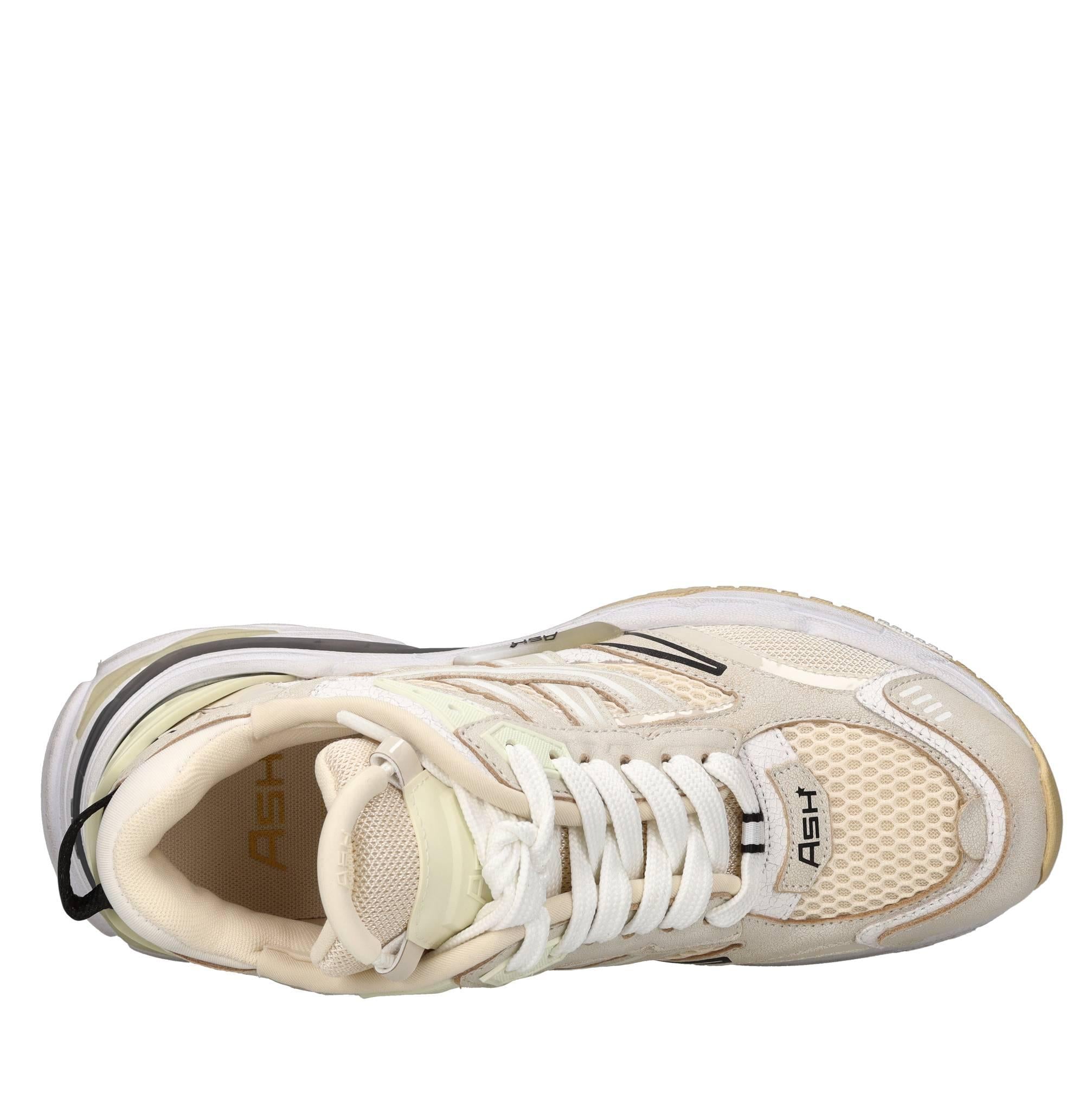 Sneakers modello Race in pelle e tessuto 
