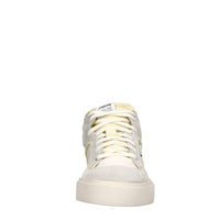 Sneakers in pelle e tessuto 