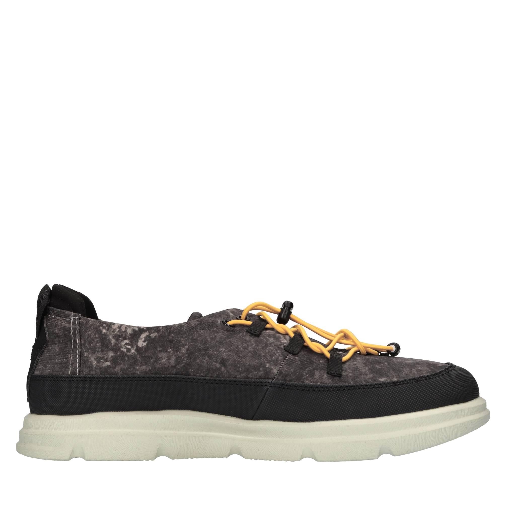 Sneakers in tessuto 