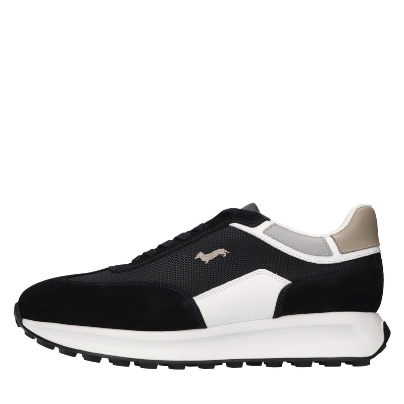 Sneakers in pelle e tessuto. 