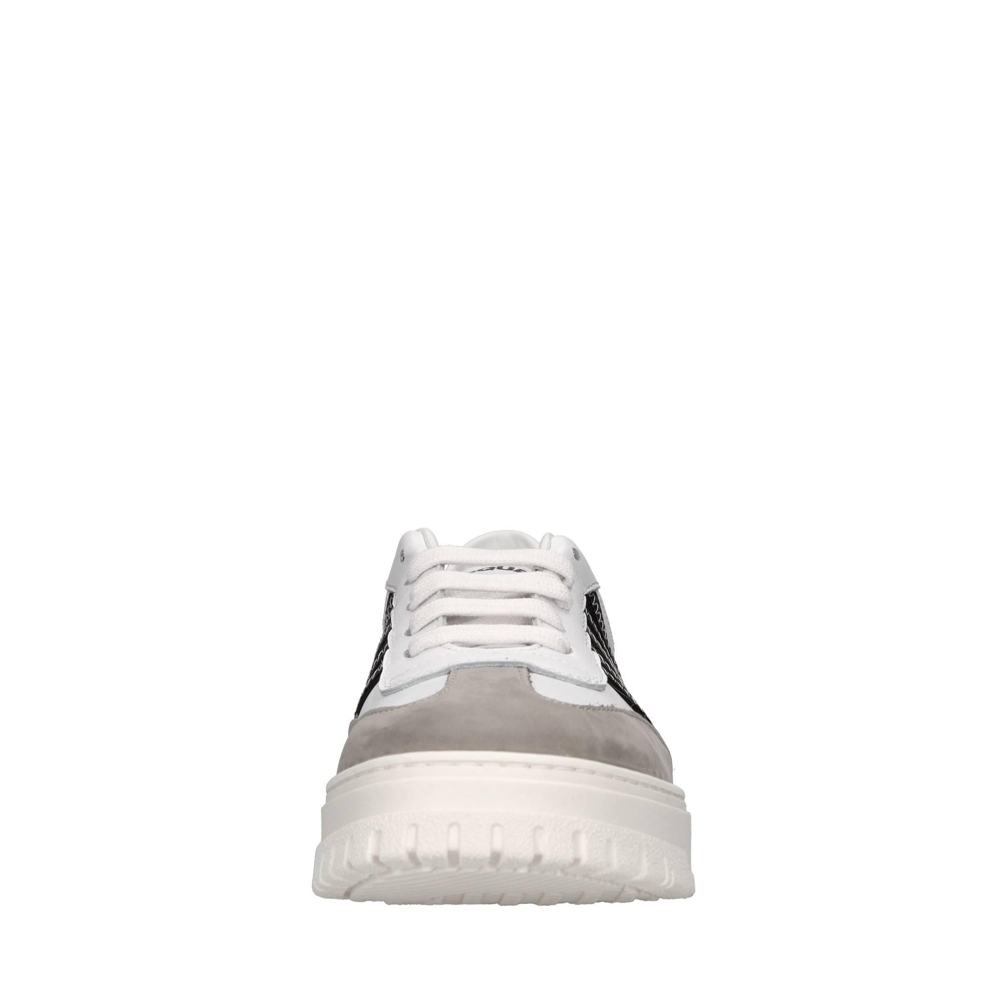 Sneakers in pelle 