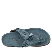 Mules in camoscio. 
