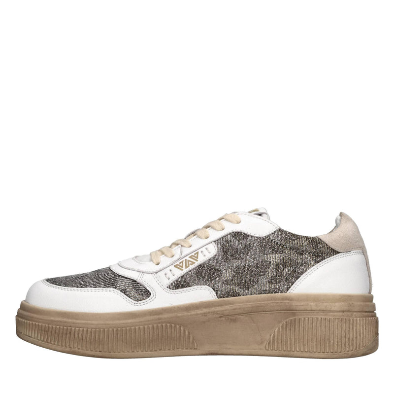 Sneakers in pelle e tessuto 