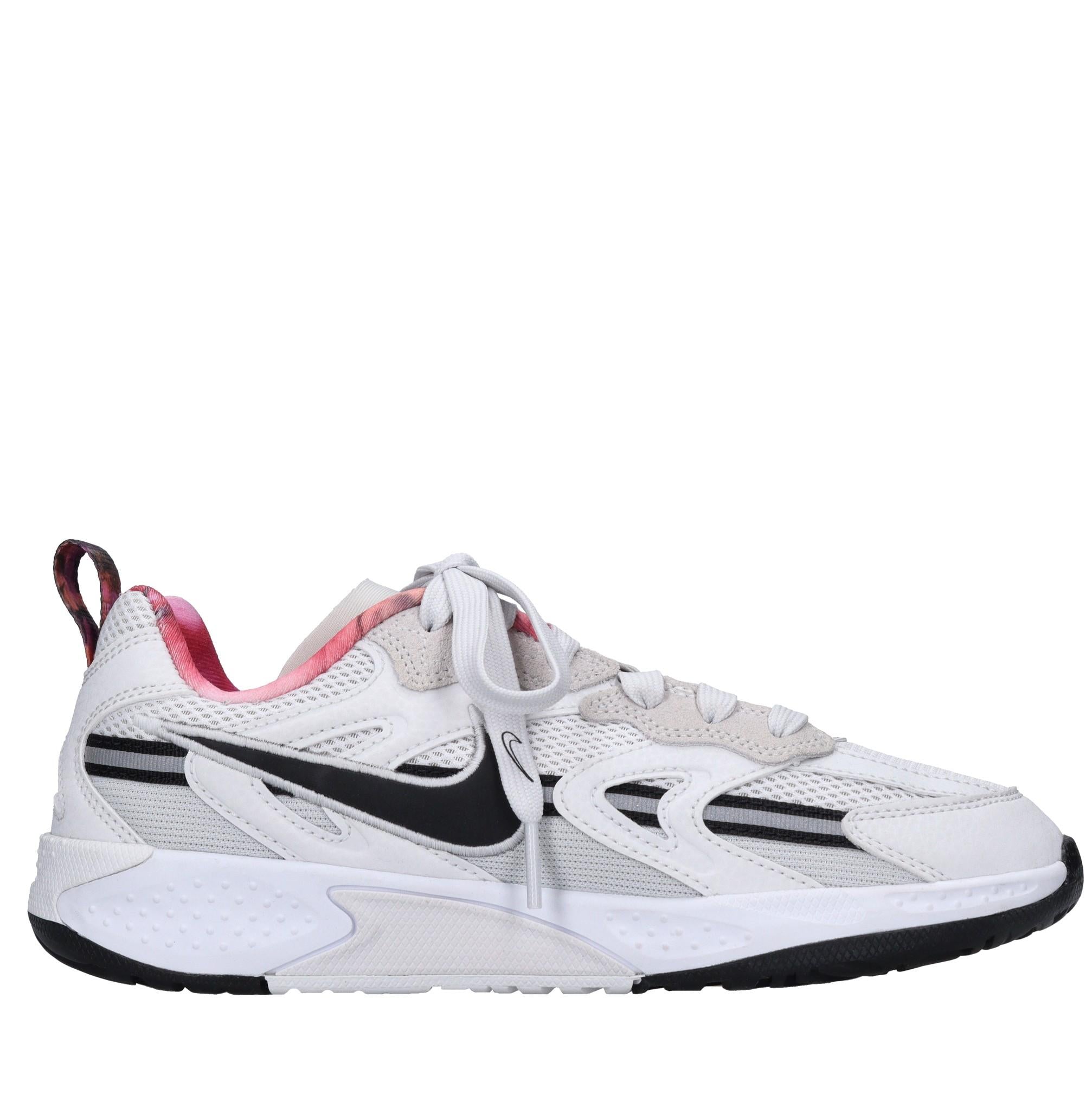 Sneakers in tessuto 
