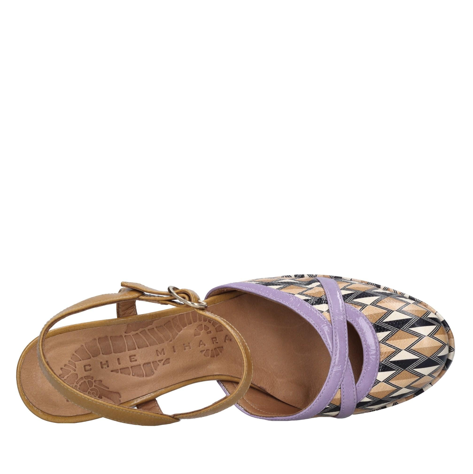 Décolleté slingback in pelle 