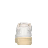 Sneakers in pelle e tessuto 