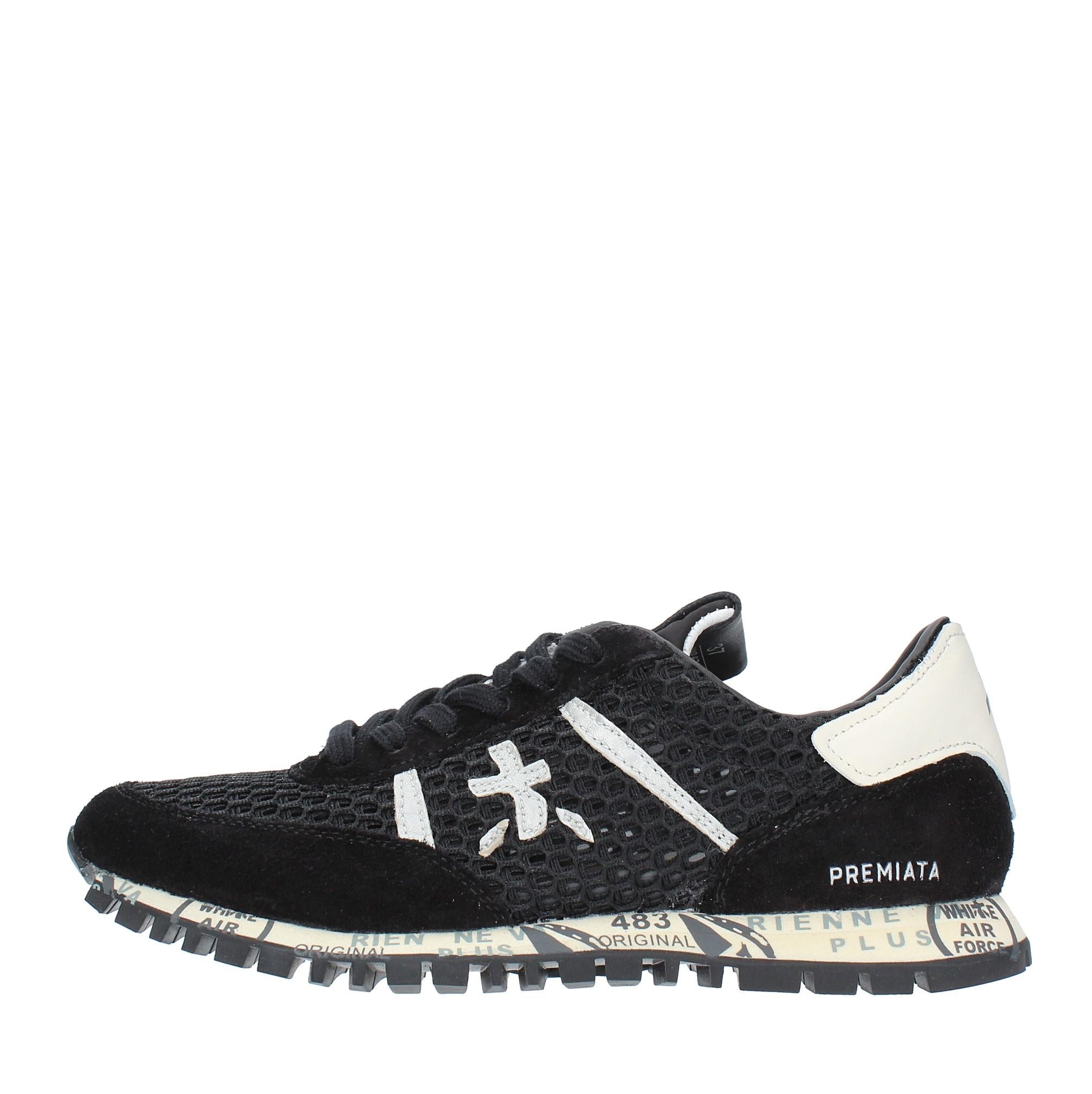 Sneakers in camoscio e tessuto 