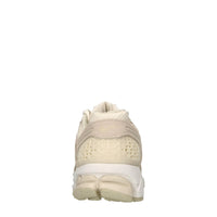 Sneakers in pelle e tessuto 