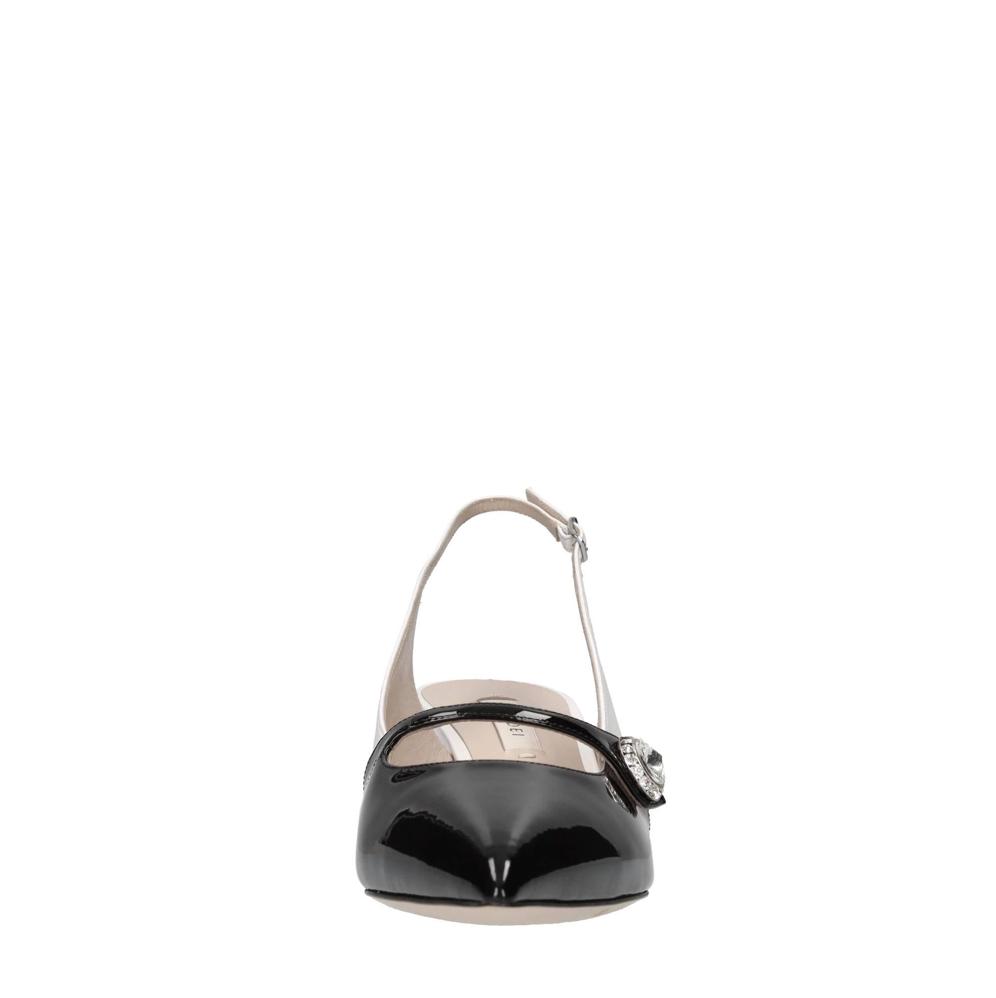 Décolleté slingback in pelle e vernice 