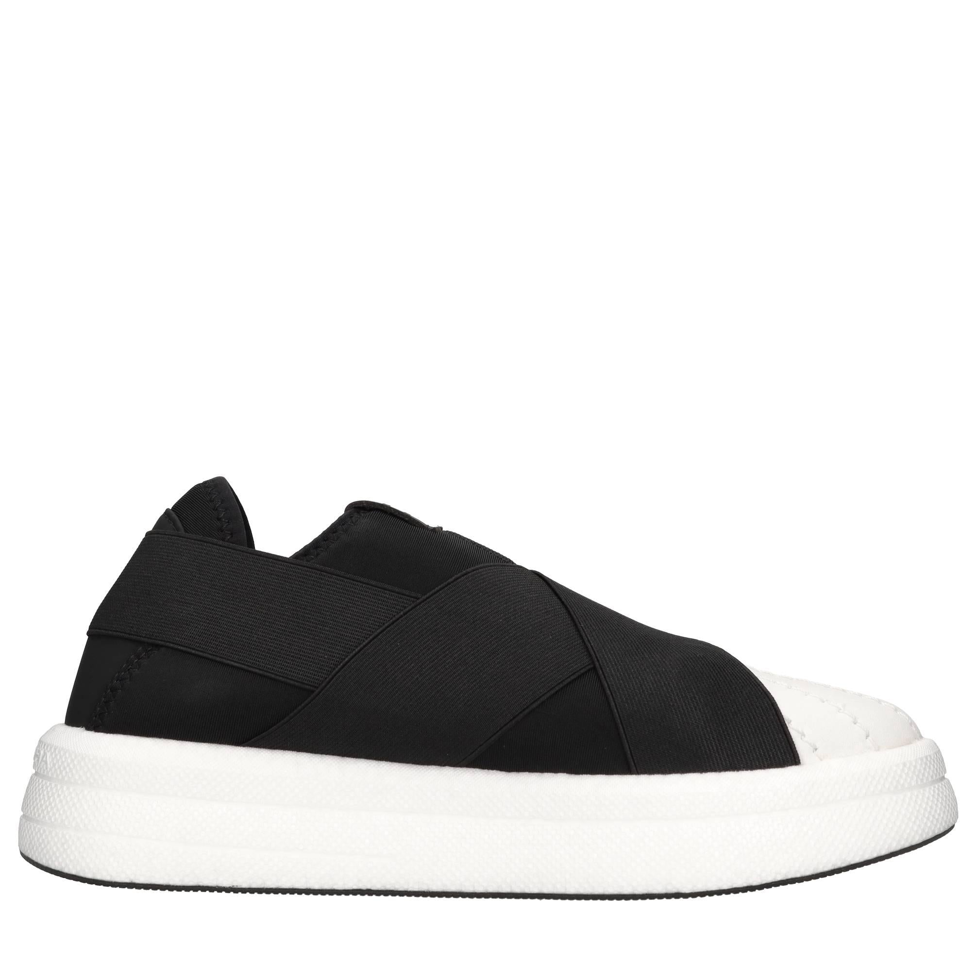 Sneakers modello Edge X in lycra 