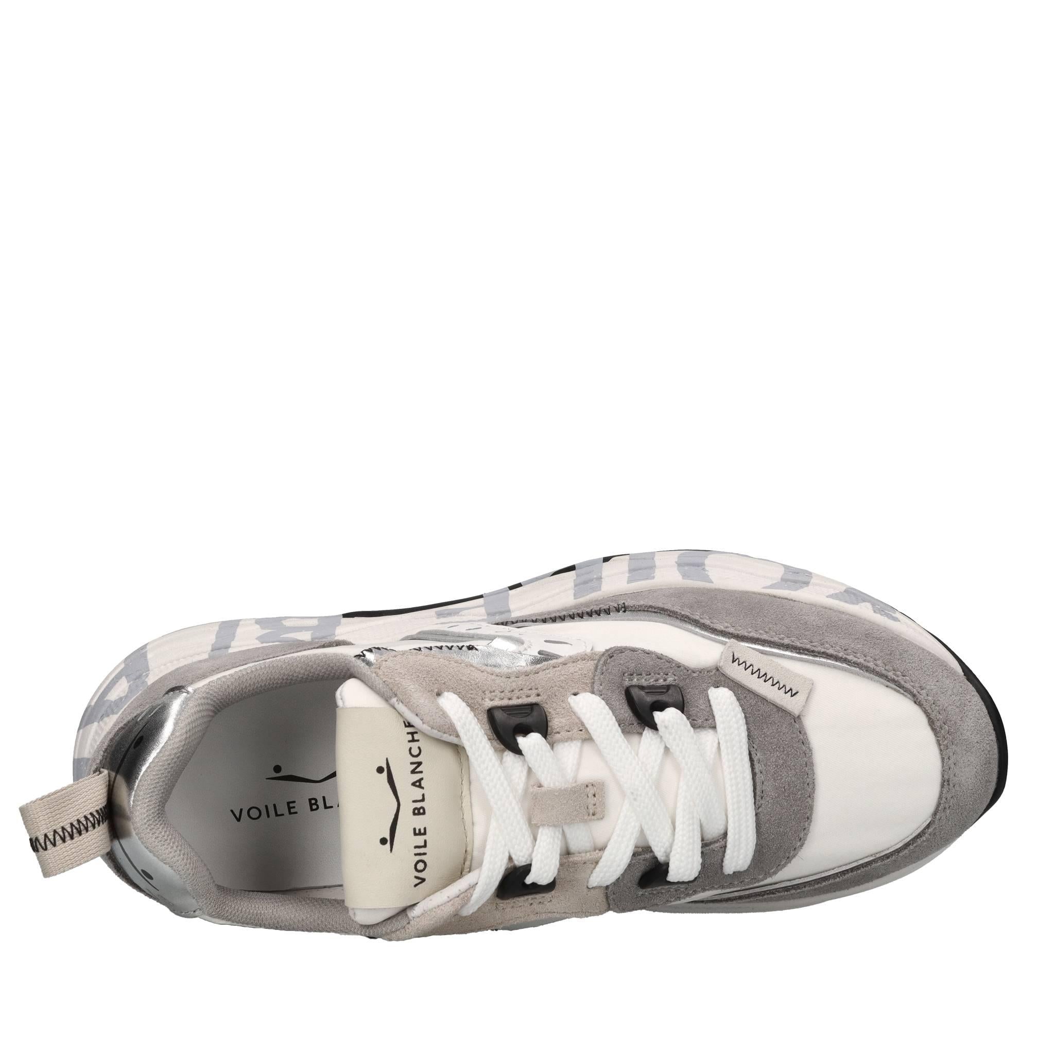 Sneakers in pelle e tessuto 