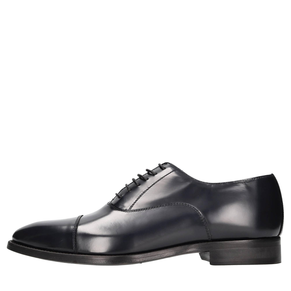 Stringate in pelle 