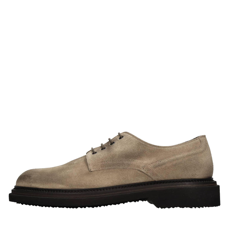 Stringate Perry in camoscio 