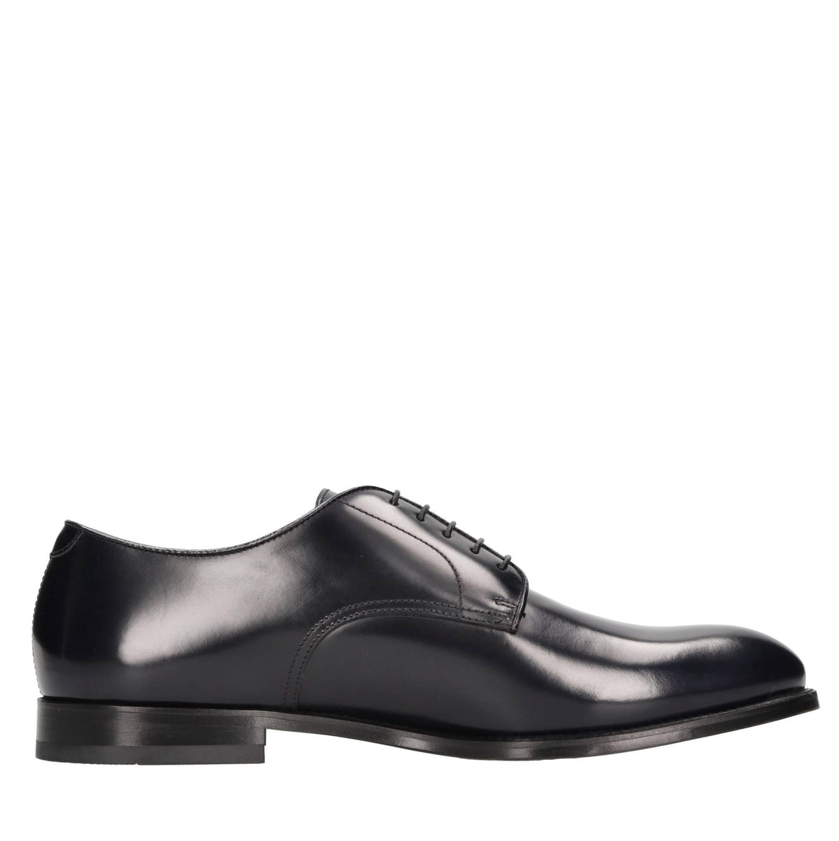 Stringate in pelle 