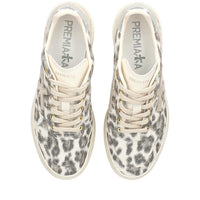 Sneakers in pelle scamosciata e tessuto 