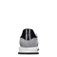 Sneakers in pelle 