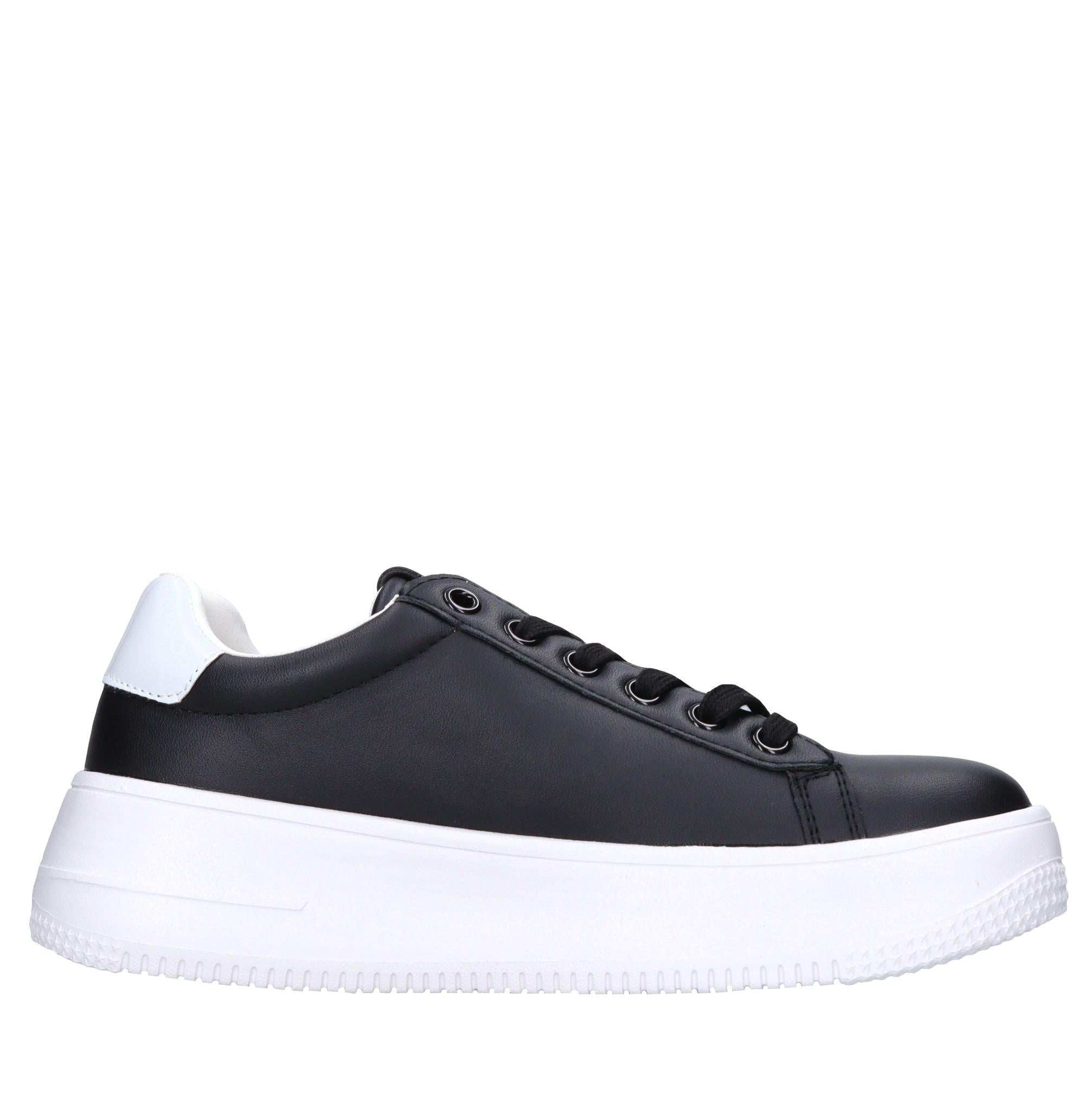Sneakers in ecopelle 