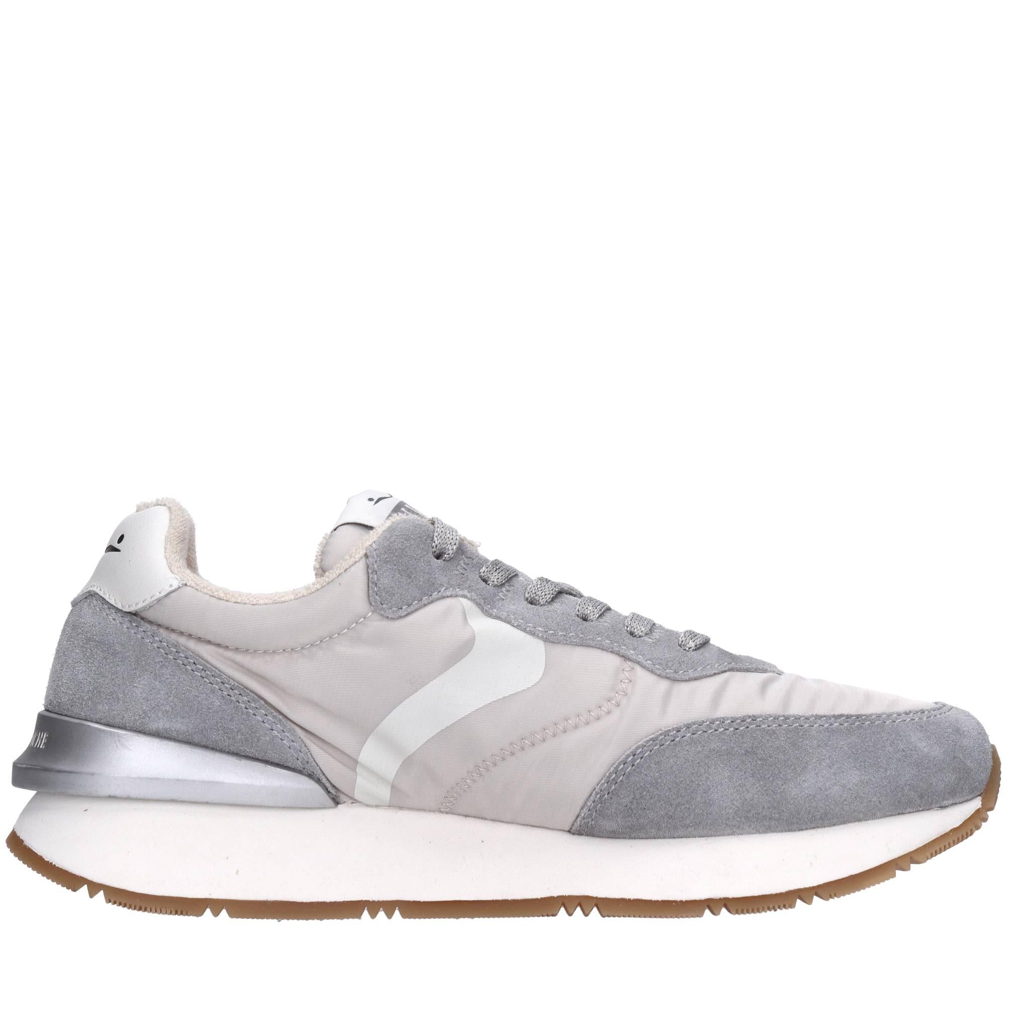 Sneakers in camoscio pelle e tessuto 