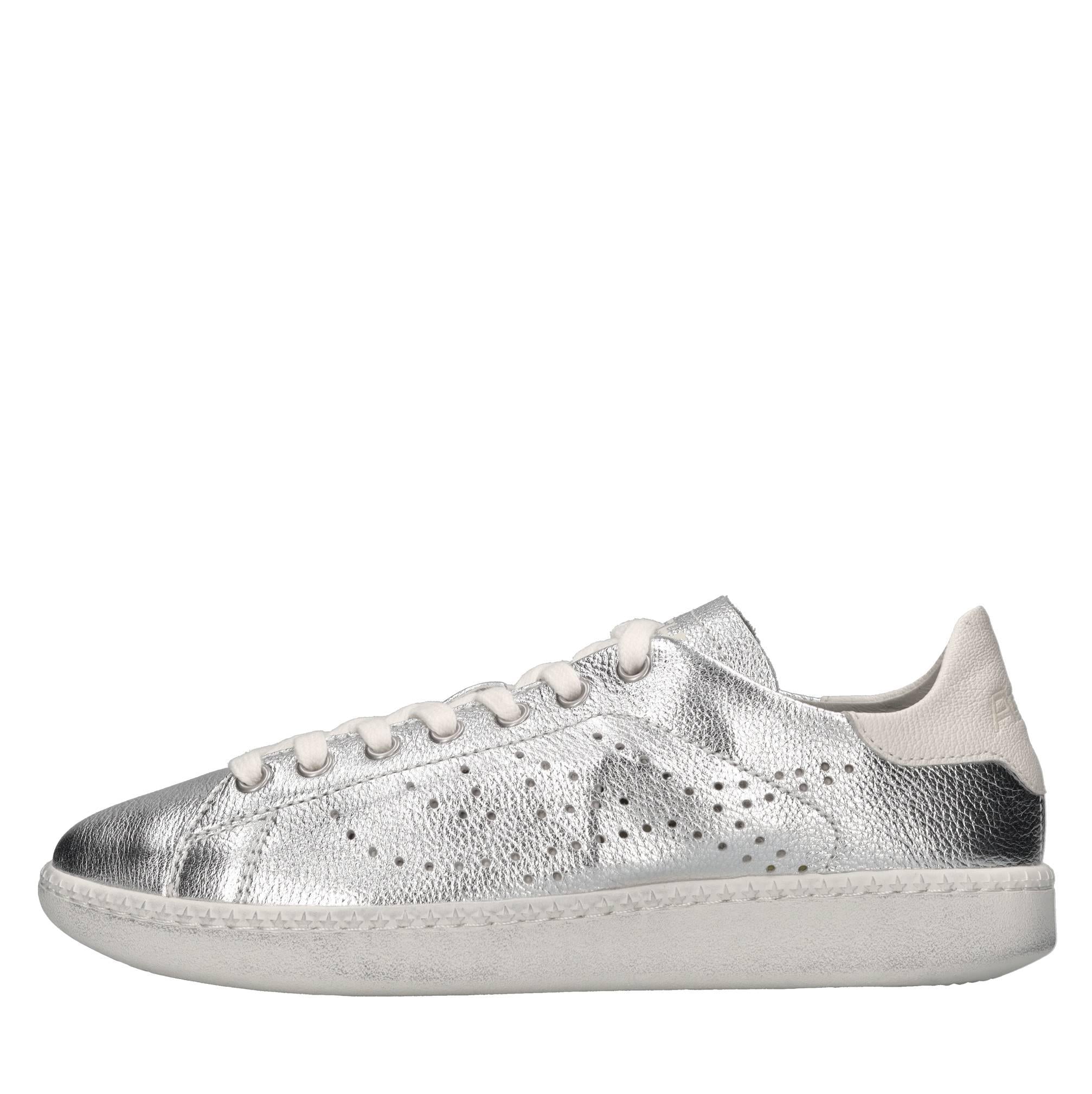 Sneakers in pelle 