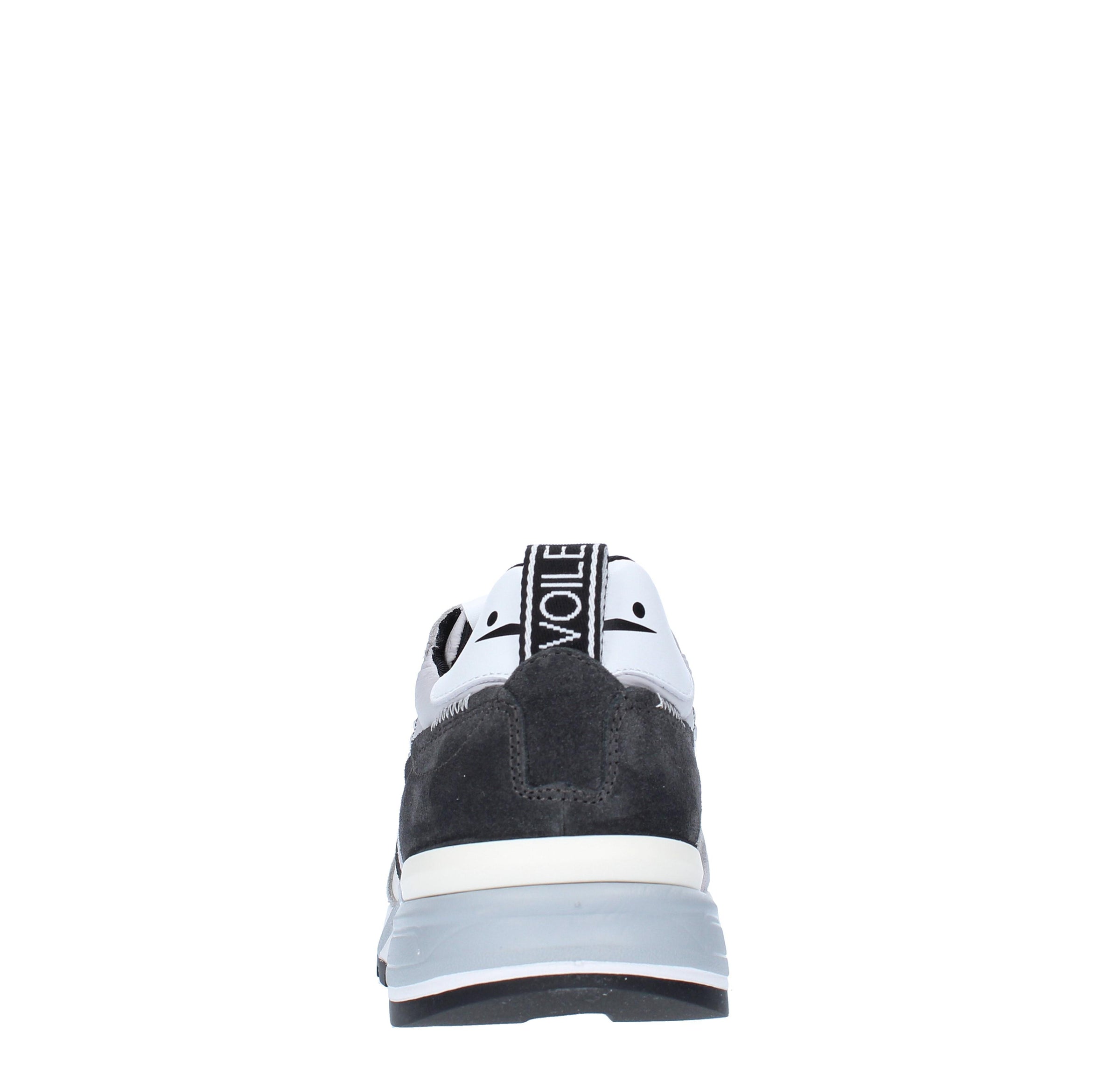 Sneakers in camoscio pelle e tessuto 