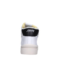 Sneakers in pelle e tessuto 