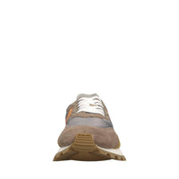 Sneakers in camoscio e tessuto 