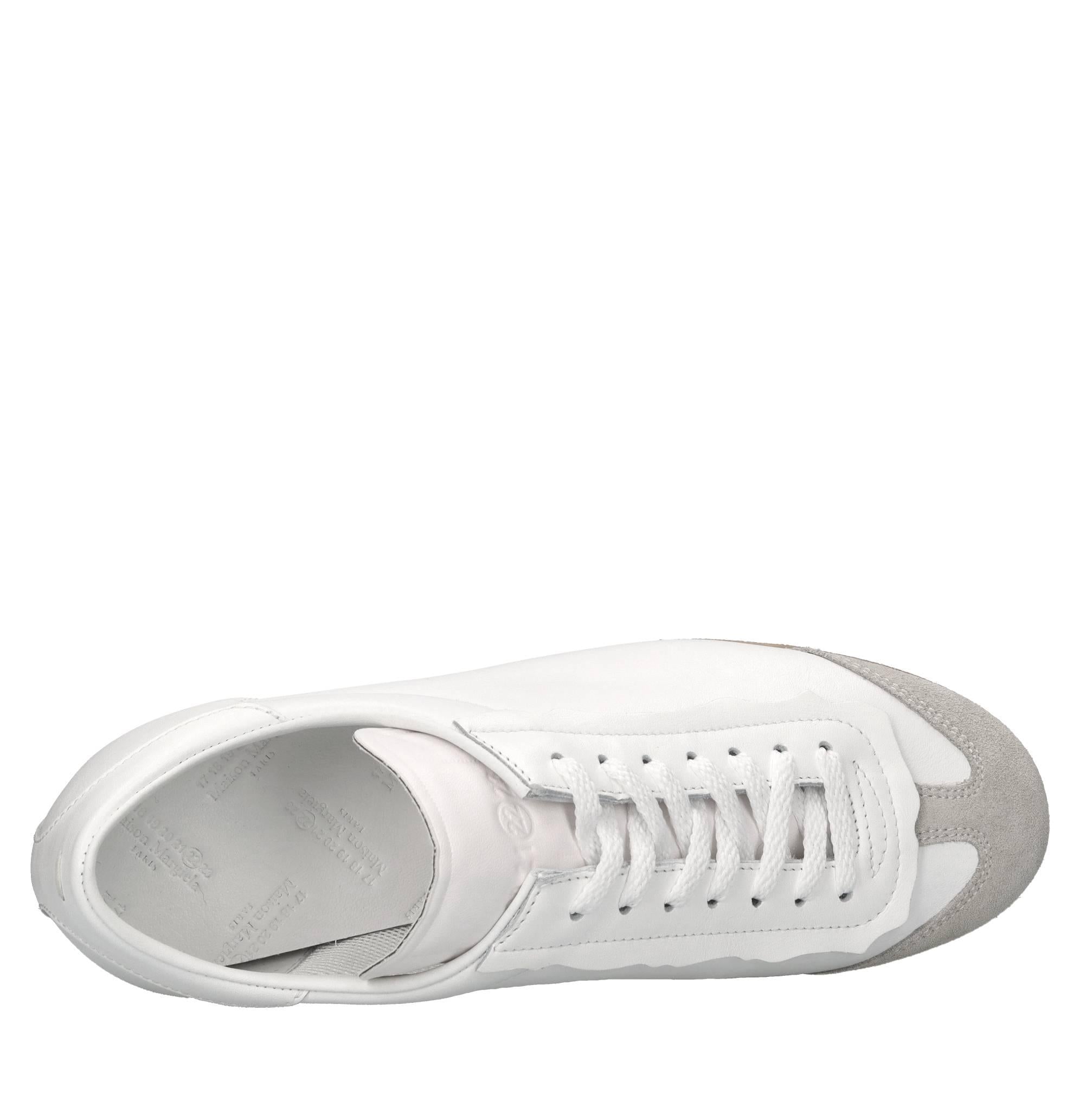Sneakers in pelle 