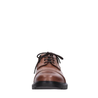 Stringate in pelle 