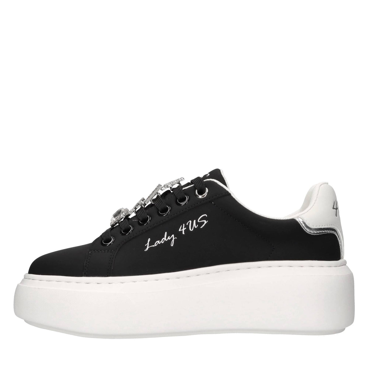 Sneakers in ecopelle con applicazioni 