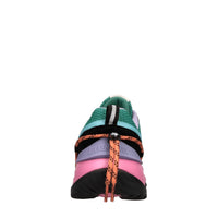 Sneakers in camoscio, ecopelle e tessuto 