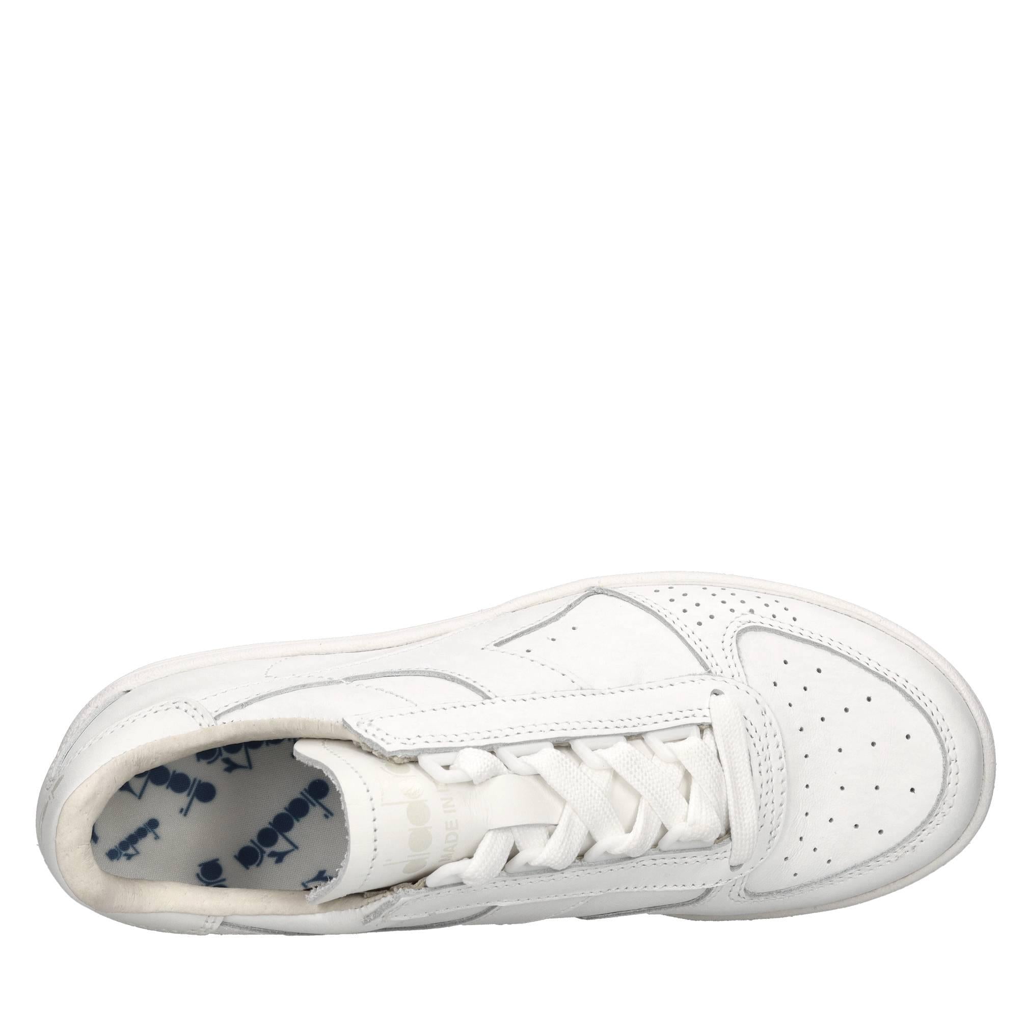 Sneakers in pelle 