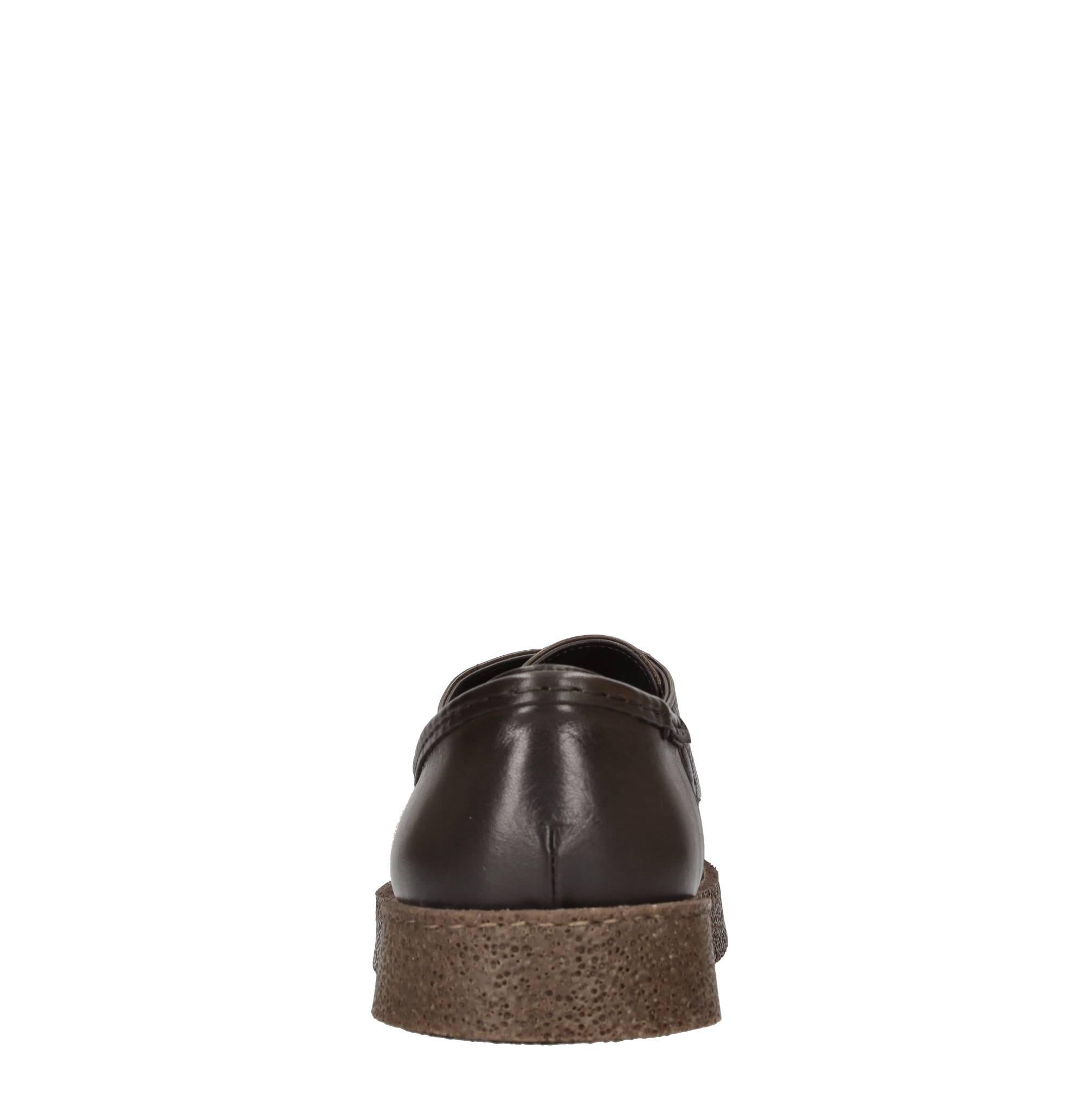 Stringate modello YAN in pelle 
