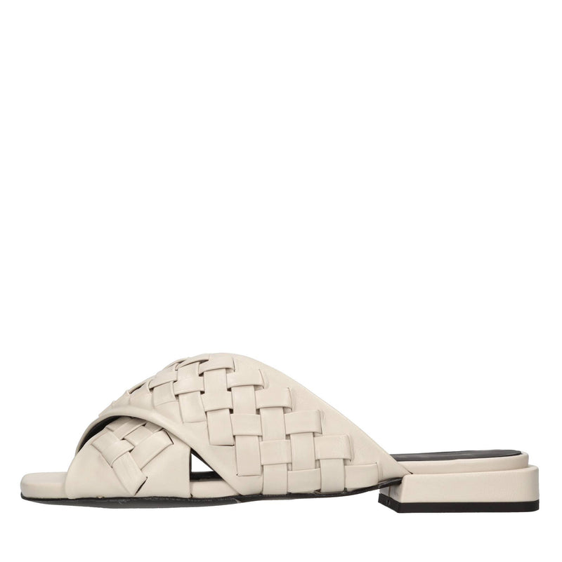 Mules in pelle 