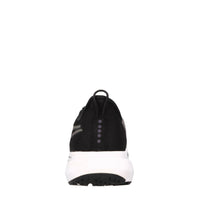 Sneakers in tessuto 