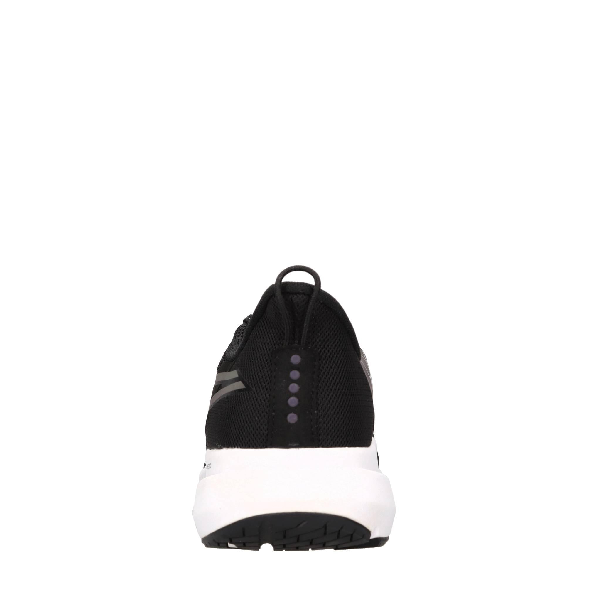 Sneakers in tessuto 