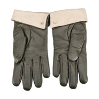 Guanti in pelle con borchia color oro 