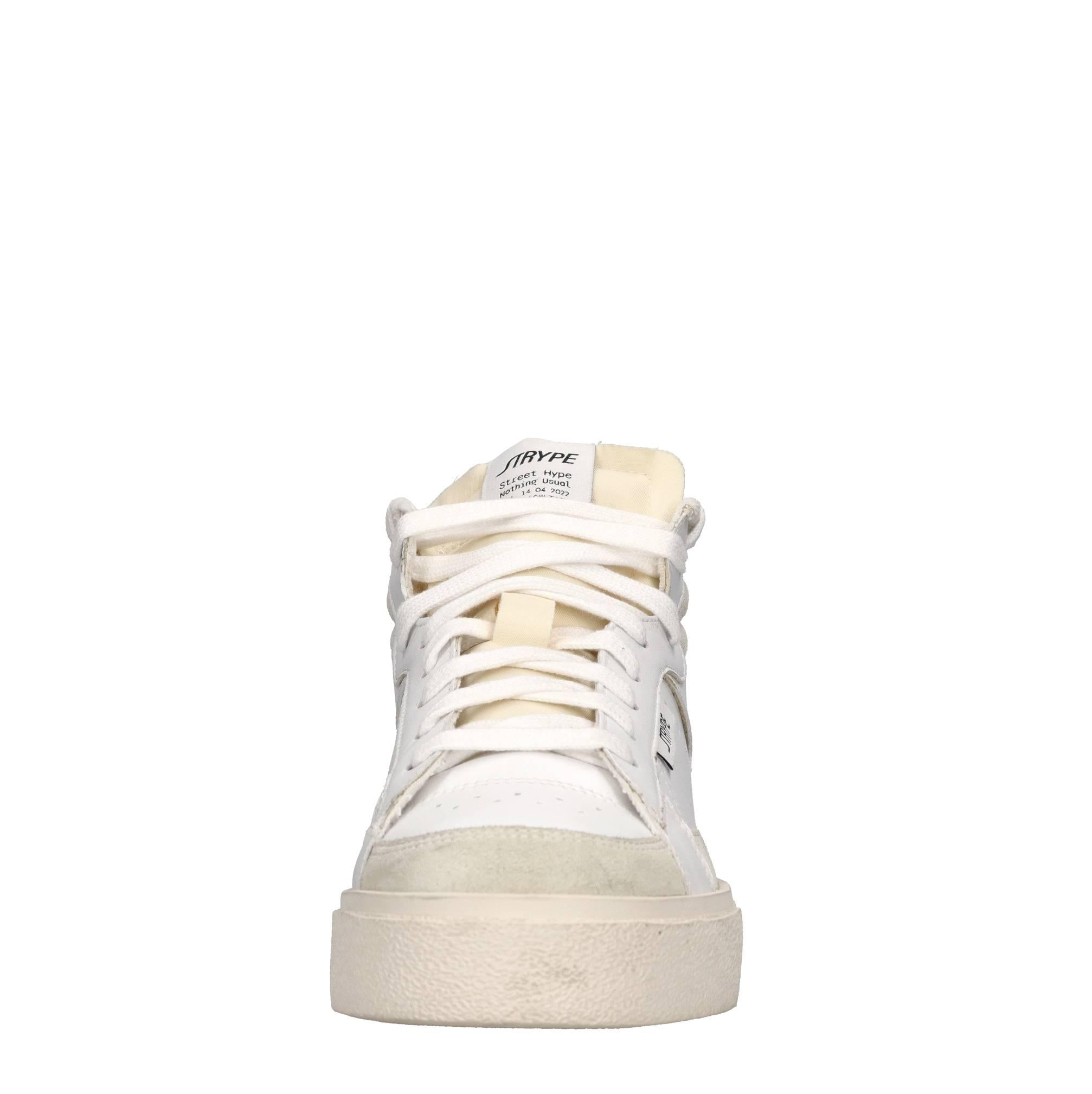 Sneakers in pelle e tessuto 