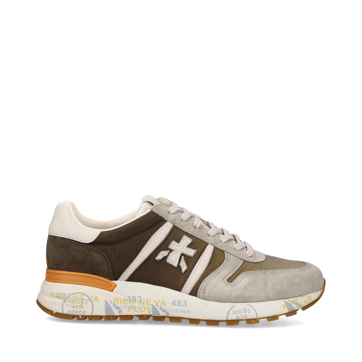 Sneakers in pelle scamosciata, tessuto e inserti in pelle 