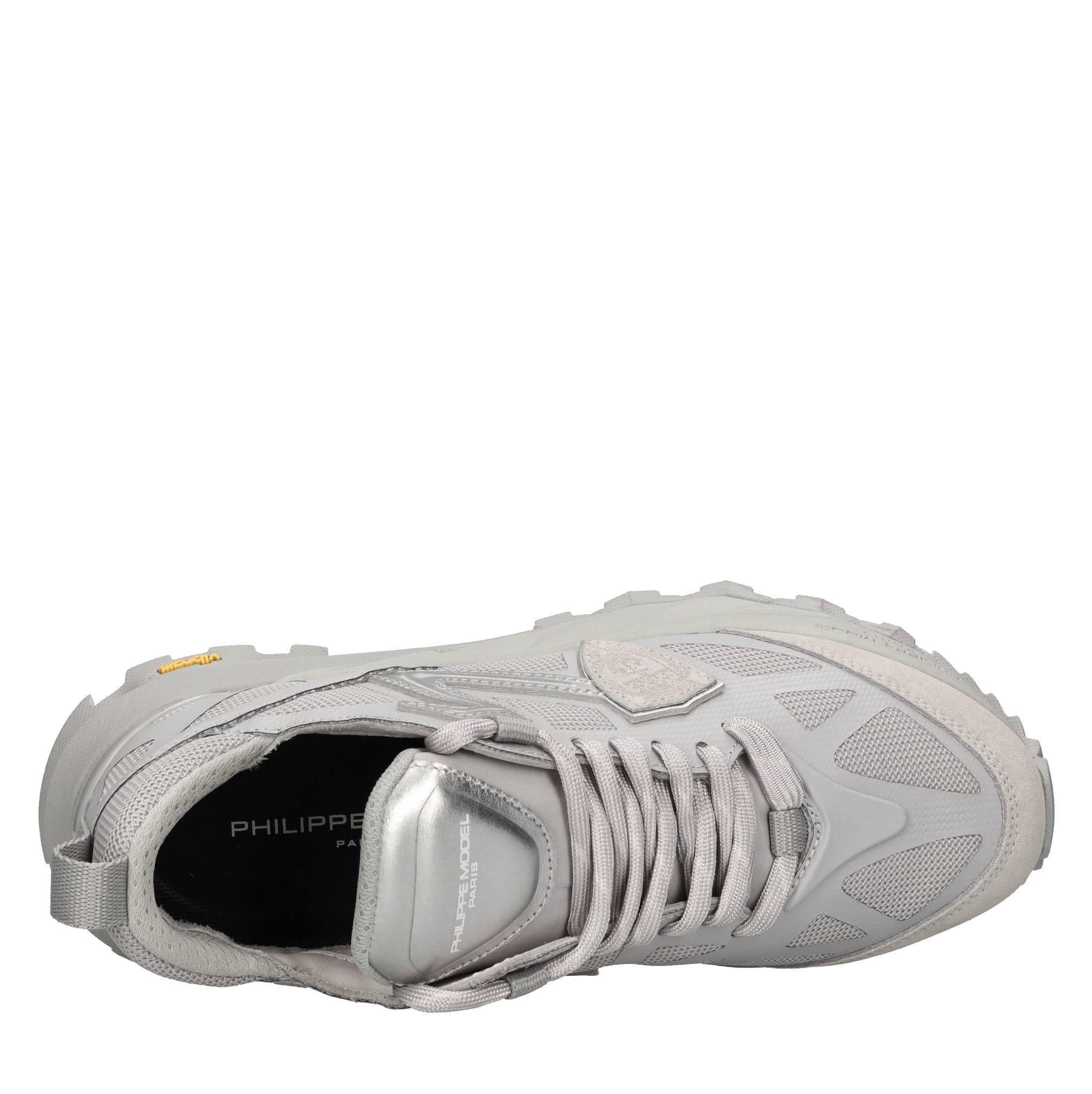 Sneakers in ecopelle e tessuto 