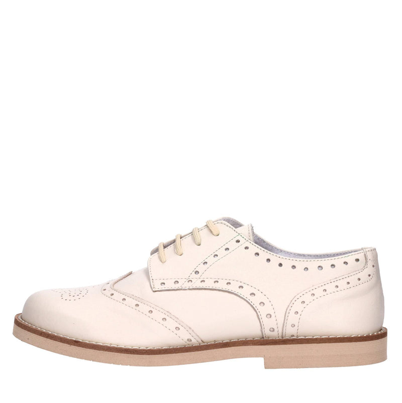 Stringate in pelle 