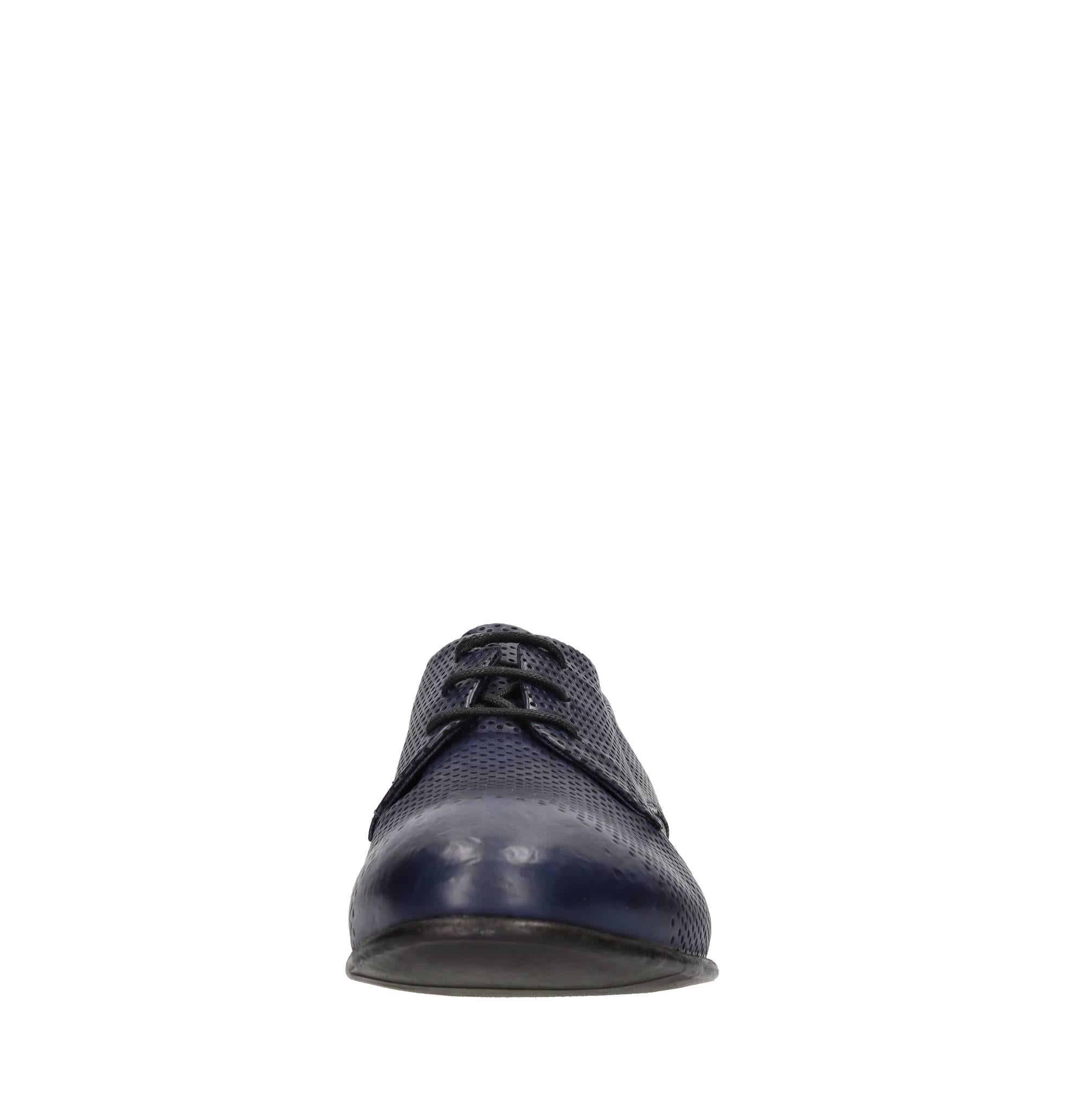 Stringate in pelle 