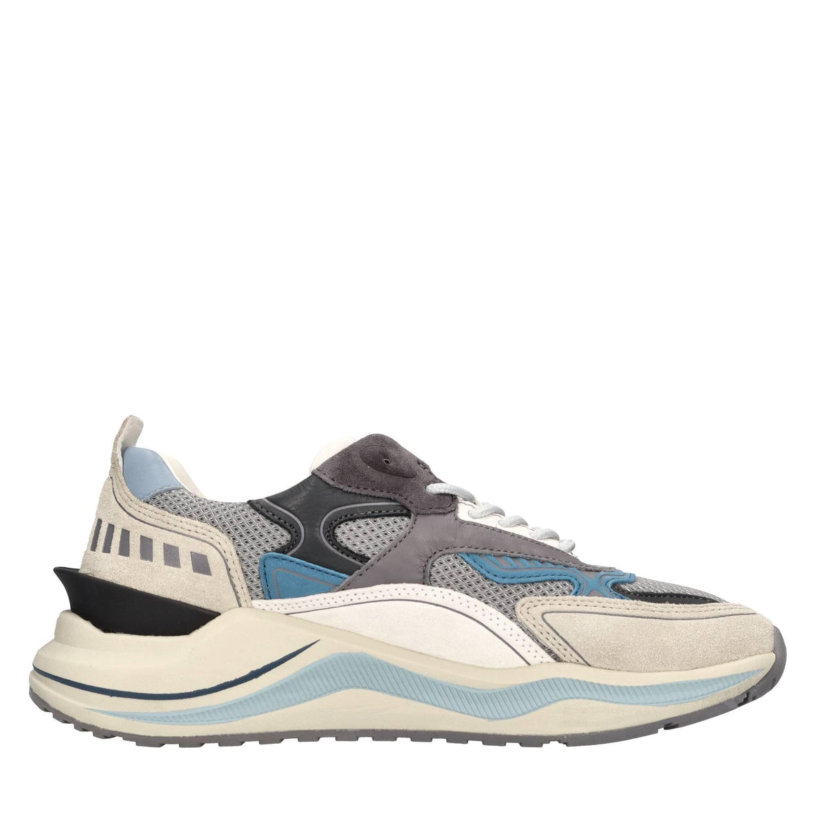 Sneakers in camoscio e tessuto 