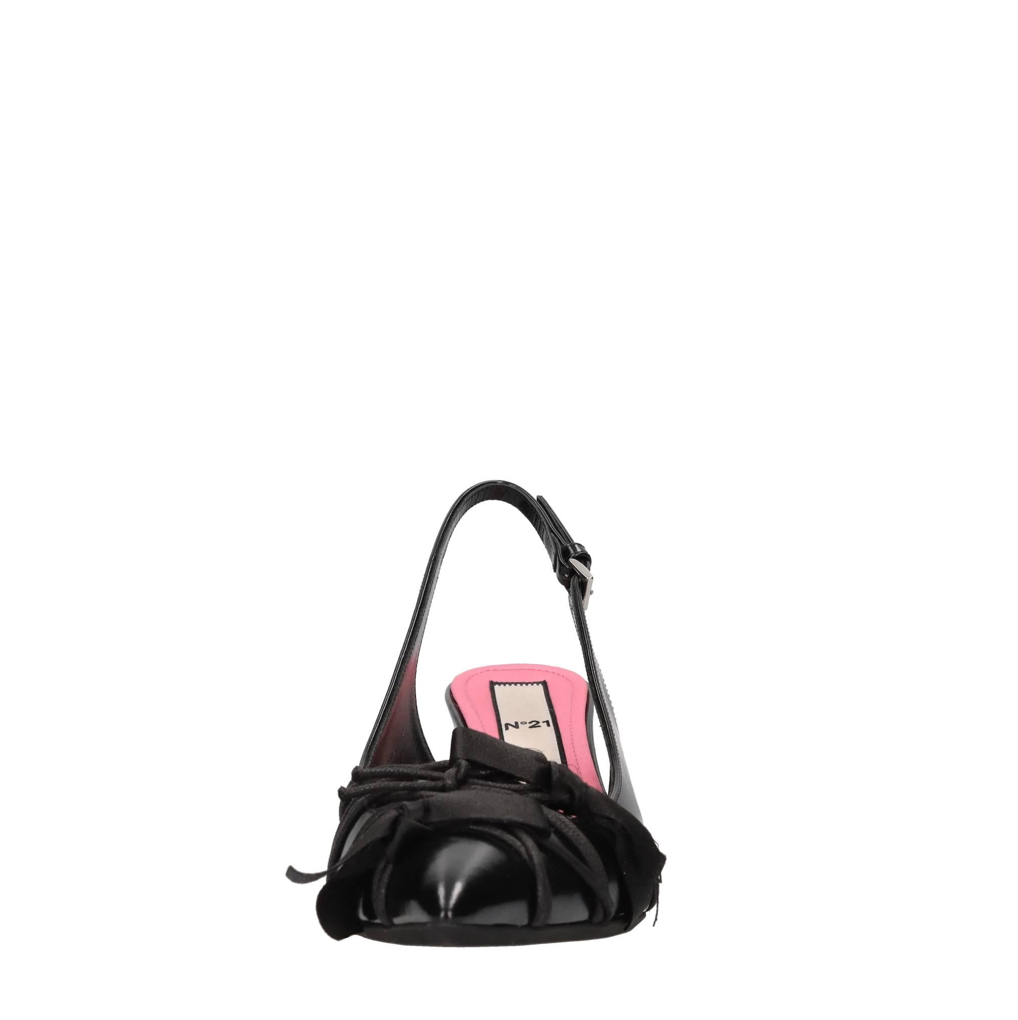 Décolleté slingback in pelle 