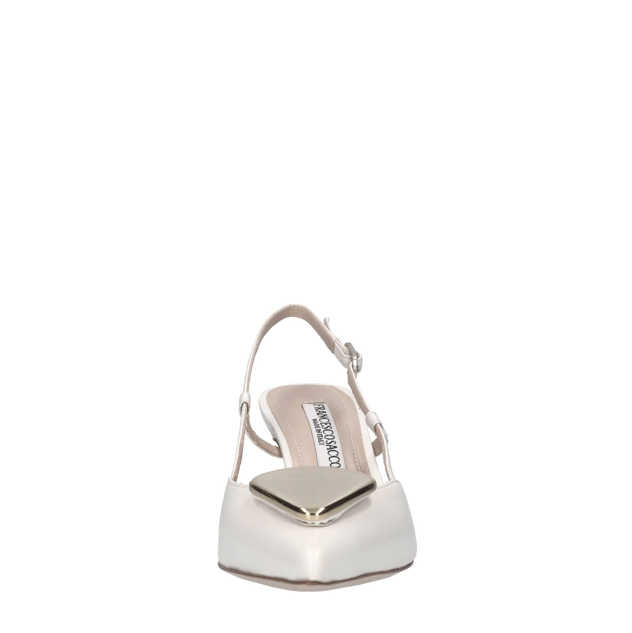 Décolleté slingback in pelle 