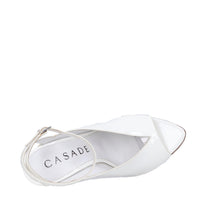 Sandali in vernice e plexi 