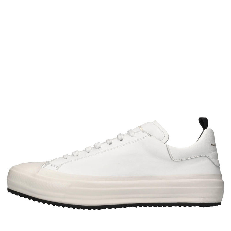 Sneakers in pelle 